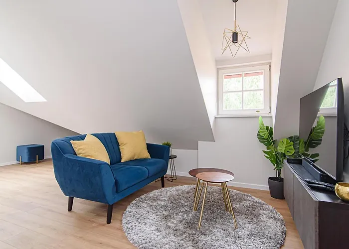 Zydu Str Two Bedrooms By Urban Rent