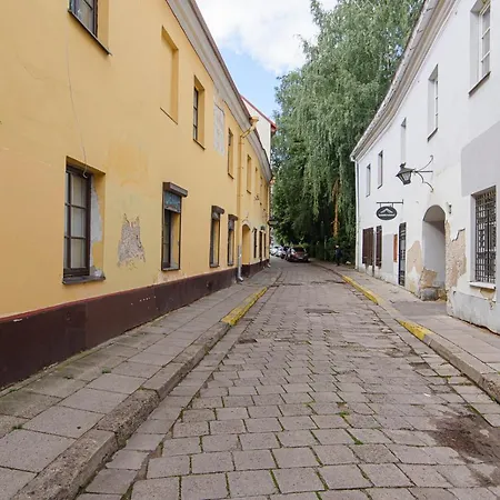 Zydu Str Two Bedrooms By Urban Rent